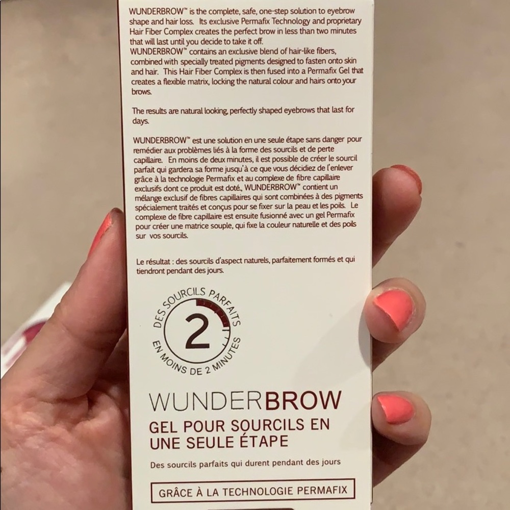 NIB Brunette Wunderbrow - Picture 2 of 5